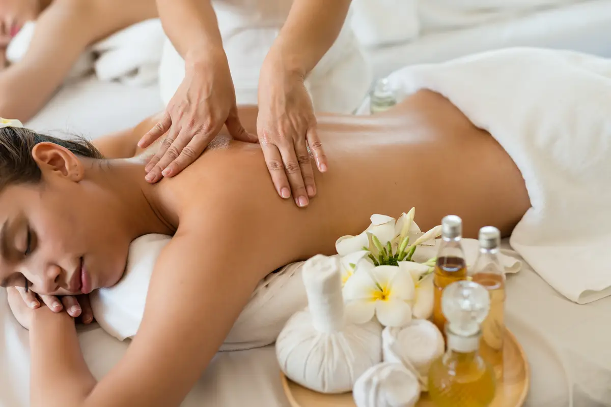 Entspannende Massage bei ThaiVital in Basel